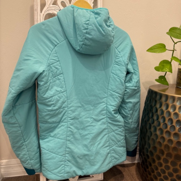 Women’s Patagonia synthetic puffy - Picture 4 of 4